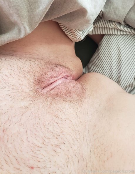 pageofscrolls erotic actress pics