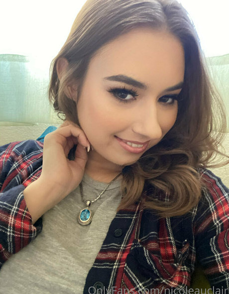 nicoleauclair pornstar beautiful photos