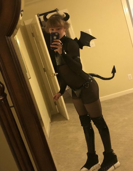 addyrally porn model gallery