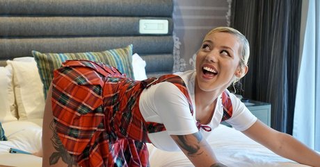 itsmayasavage erotic model pictures