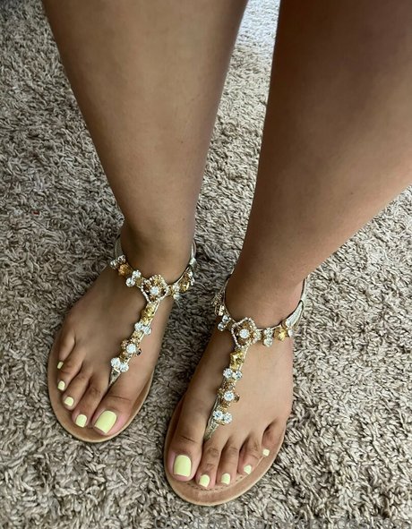 feet desiress star free photo