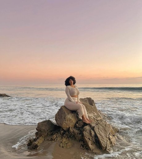 Katelyn Folasade beautiful actress gallery