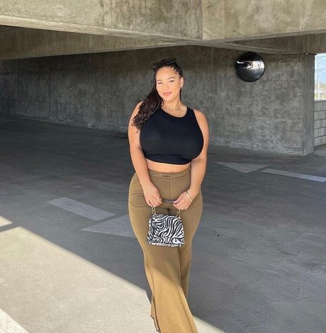 black threesome onlyfans perfect image