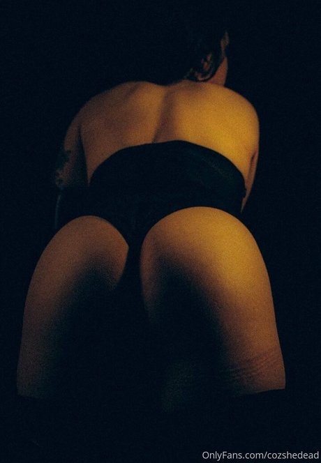cozshedead pornstar adult picture