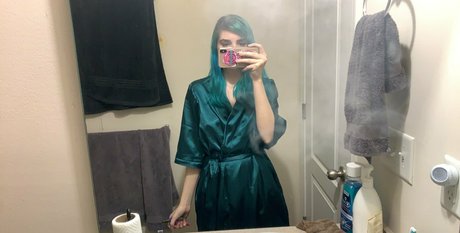 nobinova model archive