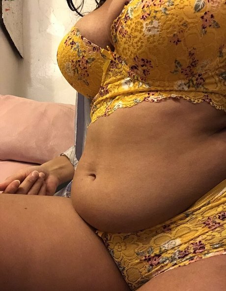 asian yoga onlyfans hot sexy photo