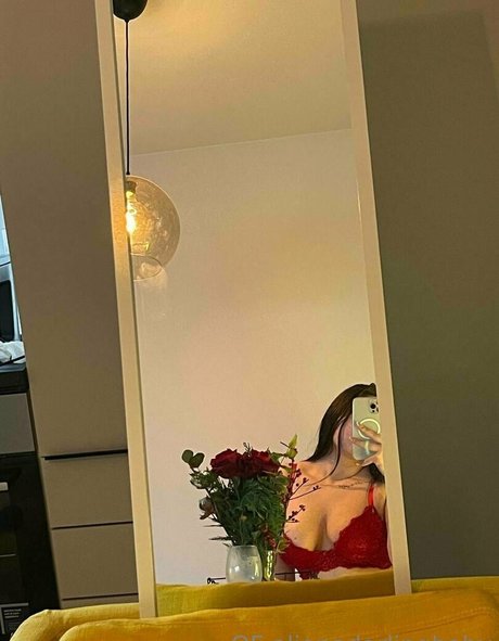 aljonadarlingbaby star hot pictures