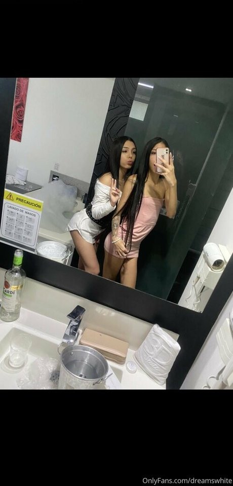 dreamswhite art model photo