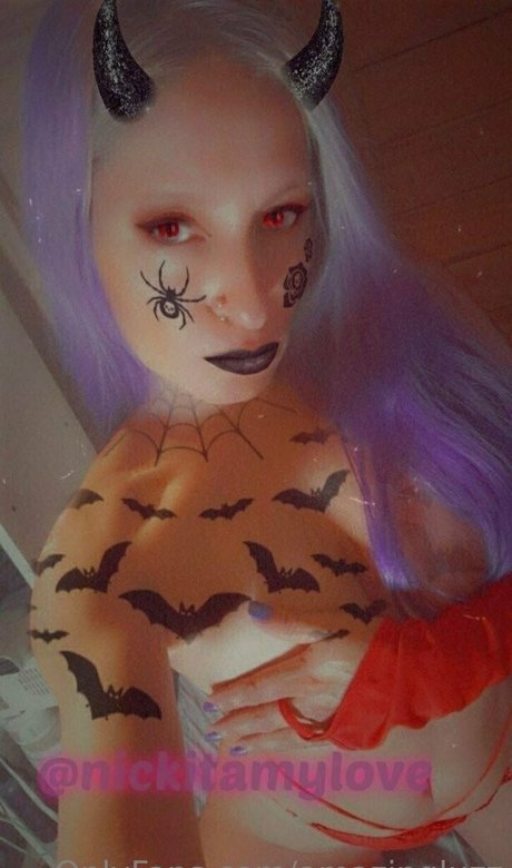 amazingluzz model best photos