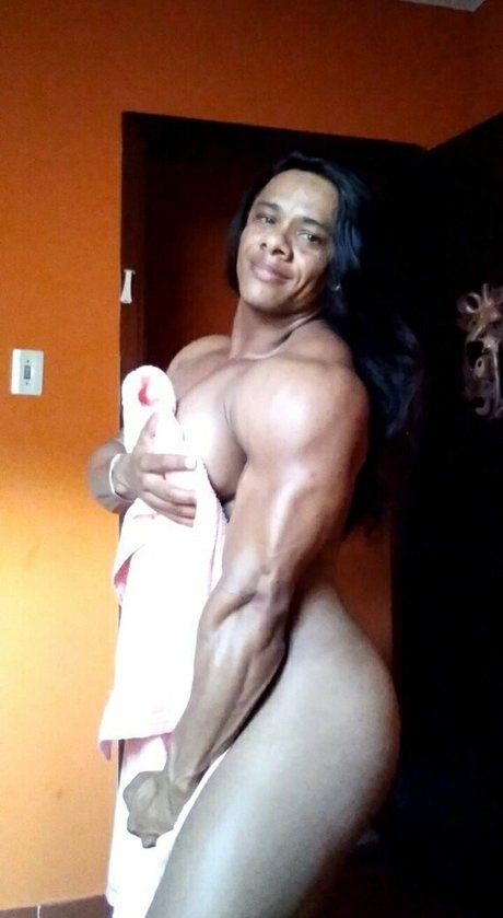 cristtina43 erotic actress pictures