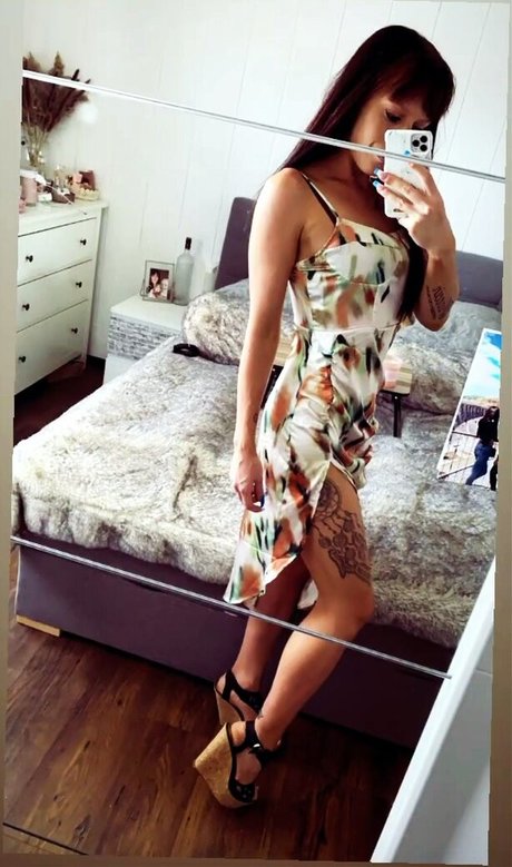 busty redhead teen onlyfans pornos pics