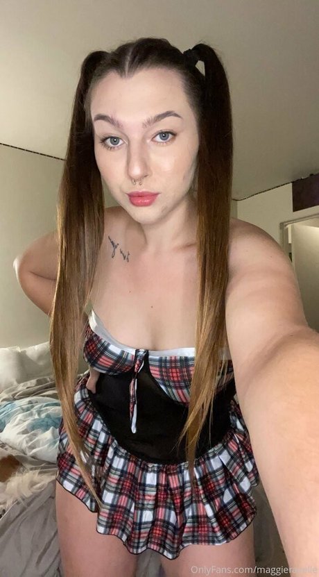 maggierayelle nice actress image