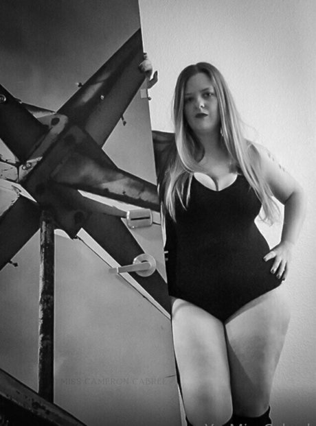 yesmisscabrel star hd picture