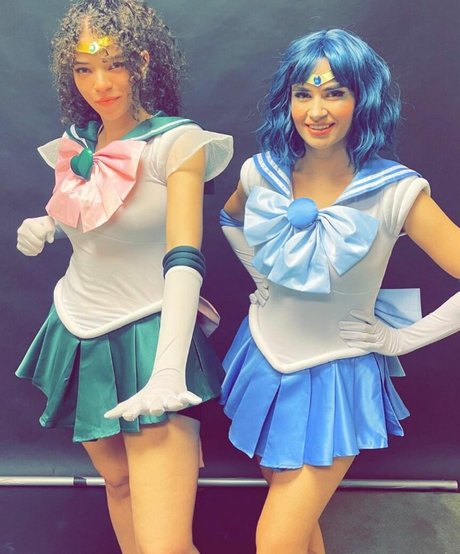 TSWG porn actress archive