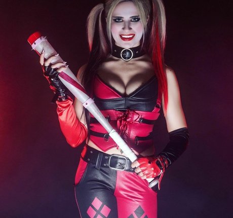 TSWG sexy pornstar photo