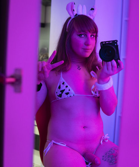 babycatzoey hot actress archive