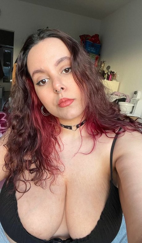 Peachyara star nudes photos