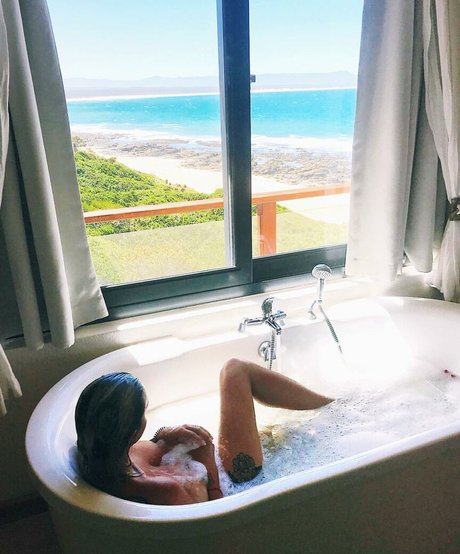 Daria Perel free model gallery