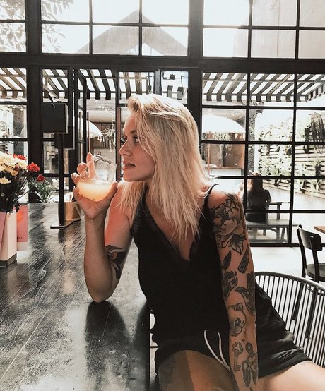 italian milf onlyfans nice pics