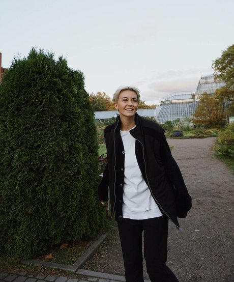 mature asian onlyfans art naked pictures