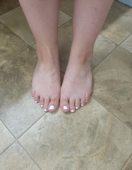 Minnie Silva actress pics