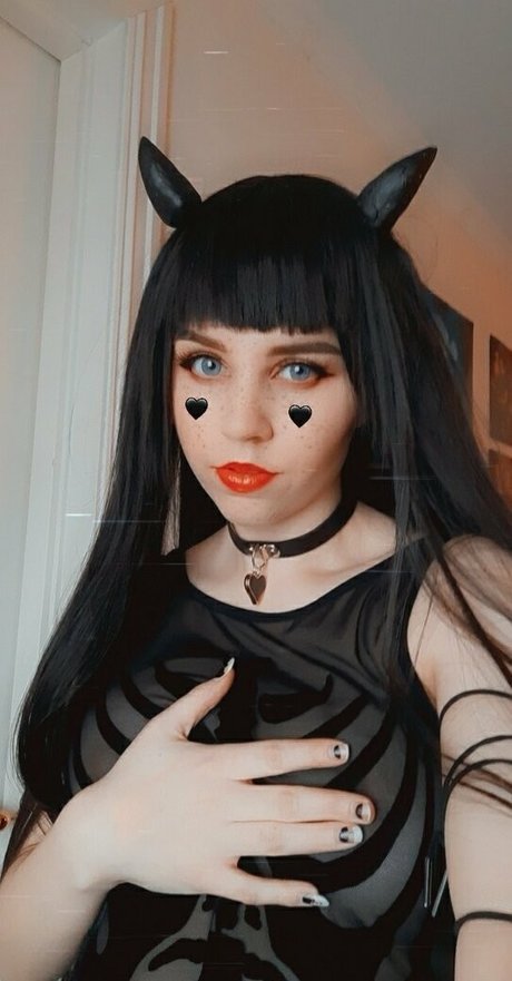 vampiie exclusive pornstar photo