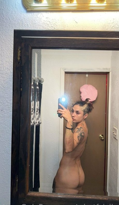 whotfsicily sexy model photos