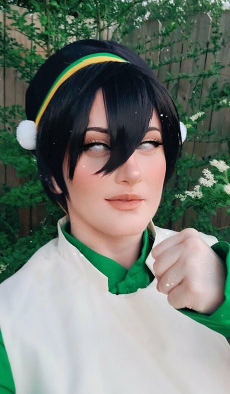 lindsaylovecosplay model sexy pics