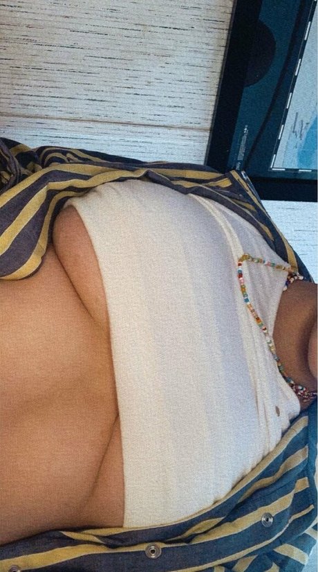 valorie96 model erotic galleries