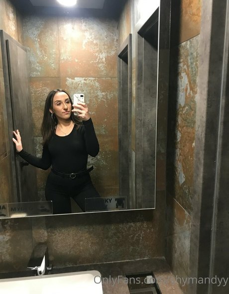 streamer onlyfans naked photo