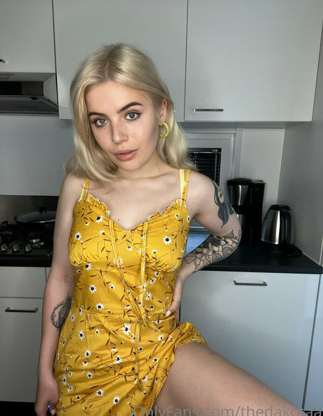 thedakotaa xxx model galleries