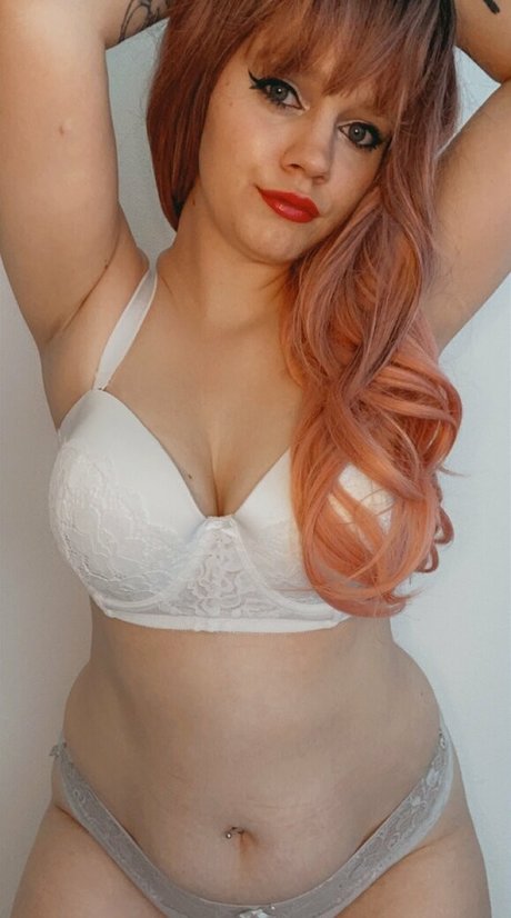 arrynnnfree pornographic actress img