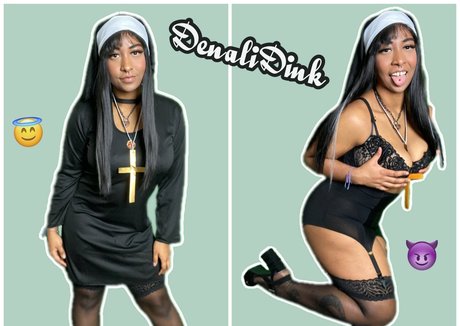 denaliplays naked model pics