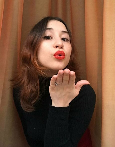 technoprincesss sexy actress pics