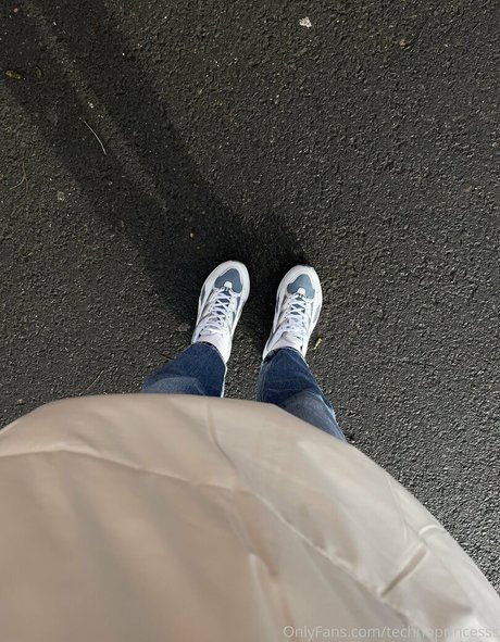 milf yoga onlyfans hd gallery