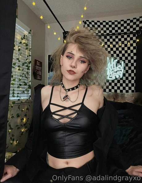 adalindgrayfree star sexy img