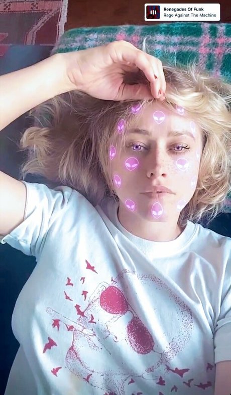 Olivia Taylor Dudley nude actress photo