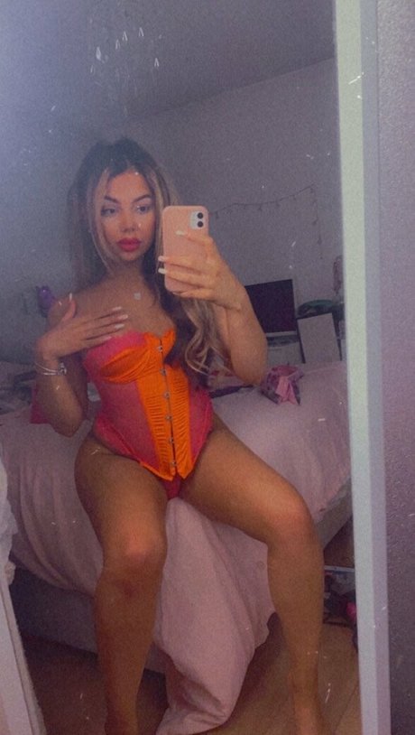 teen lesbian onlyfans hd img