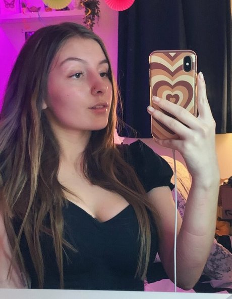 Sarao Sulli top pornstar gallery