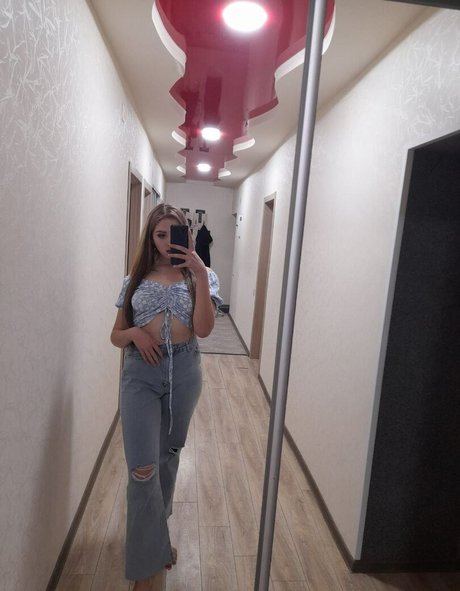 anna teens high quality actress photo