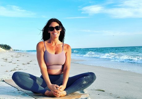 OnlyJans2023 best pornstar images