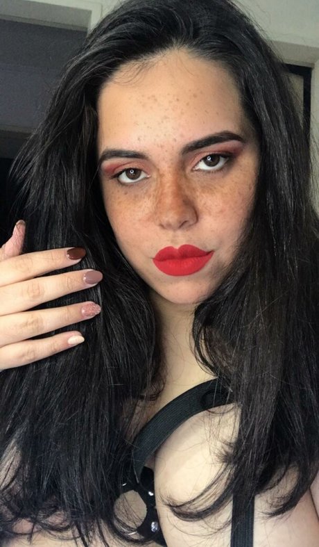 Goddes Nini naked pornstar images