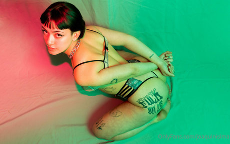 joaquinisima pornstar naked image