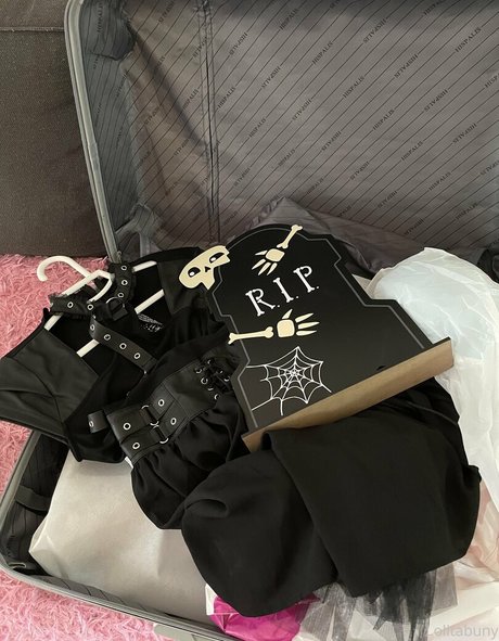 lolabuny18 nude pornstar archive