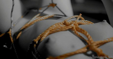 Justyna feet free model pics