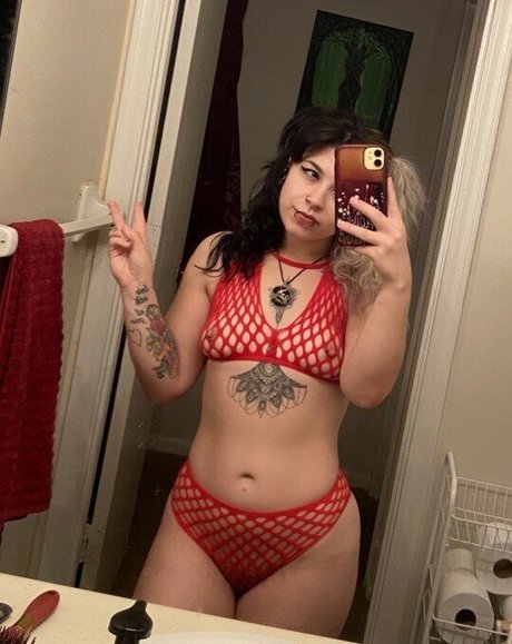 Lyssa Lowe model pornographic archive