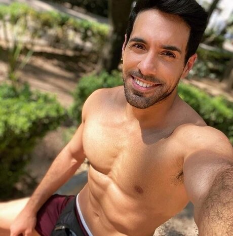 Axel santi star hd photo