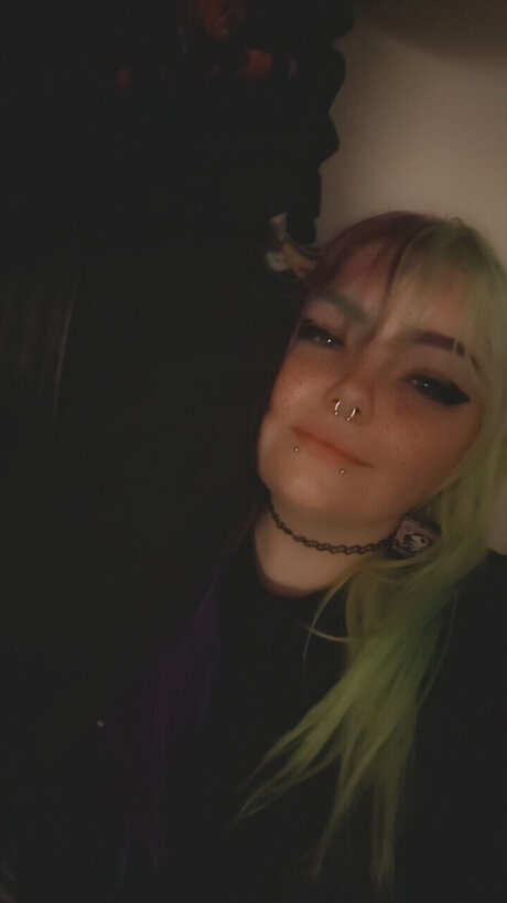 _Maeve Iris_ nudes model image