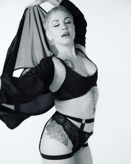 big cock trans onlyfans free nude pic