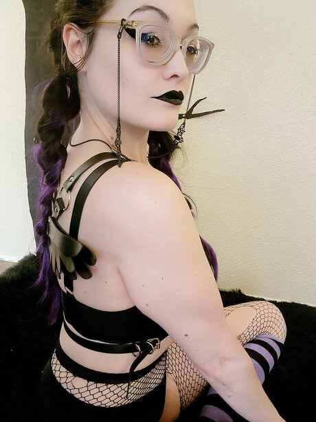 Loveah pornstar photo